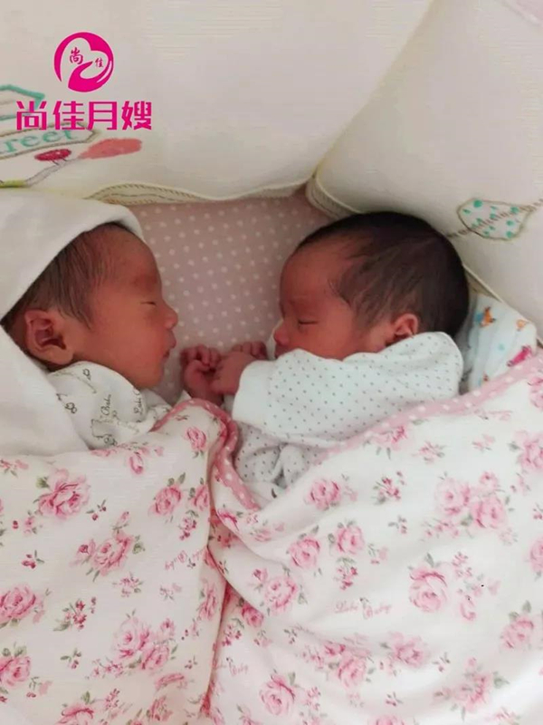 尚佳專業(yè)月嫂丨科普丨寶寶一天放N個(gè)屁，是腸胃不好？